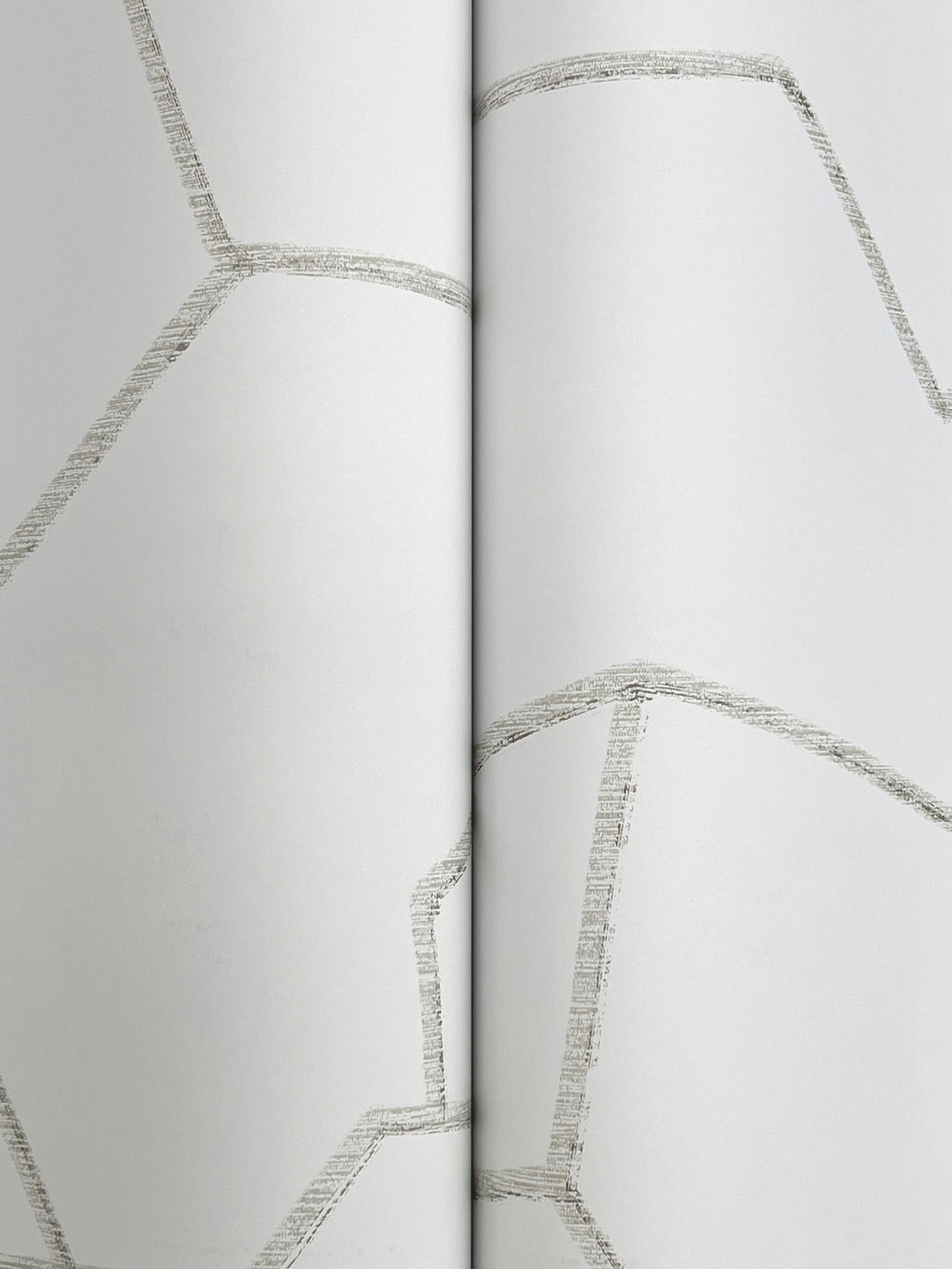 MT5625-peel-and-stick-wallpaper-detail-closeup