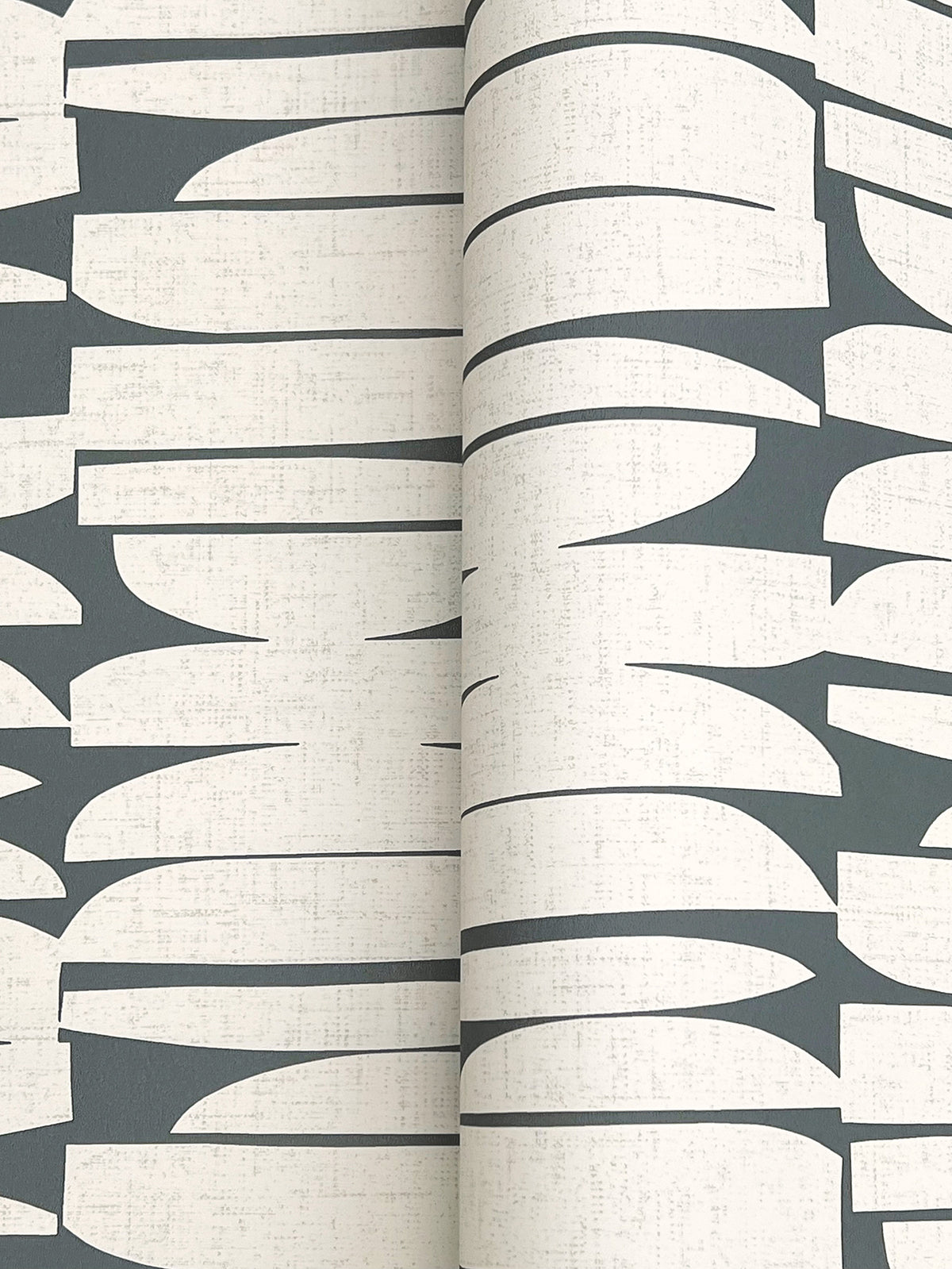 MT5655-peel-and-stick-wallpaper-detail-closeup