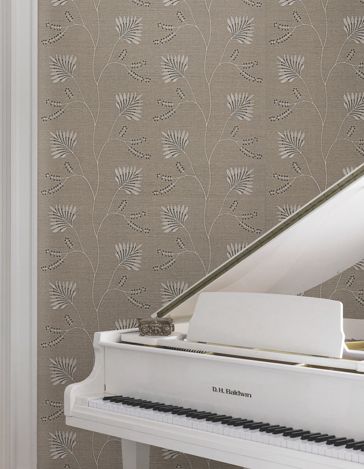 MX9607-peel-and-stick-wallpaper-room-scene