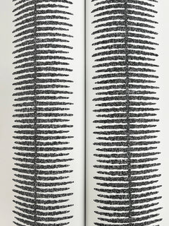 MX9615-peel-and-stick-wallpaper-detail-closeup