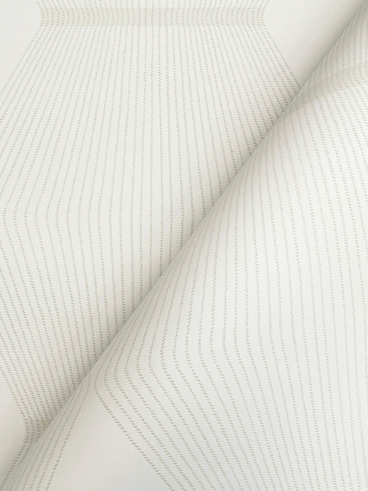 MX9634-peel-and-stick-wallpaper-detail-closeup