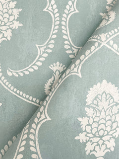 MX9645-peel-and-stick-wallpaper-detail-closeup