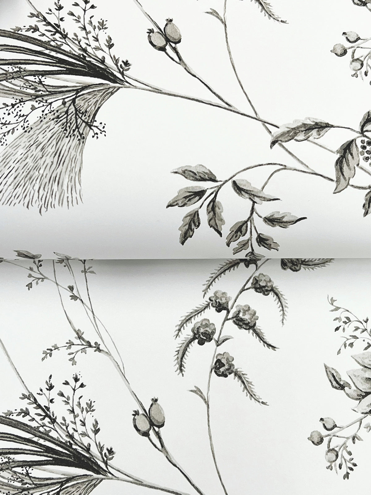 MX9682-peel-and-stick-wallpaper-detail-closeup