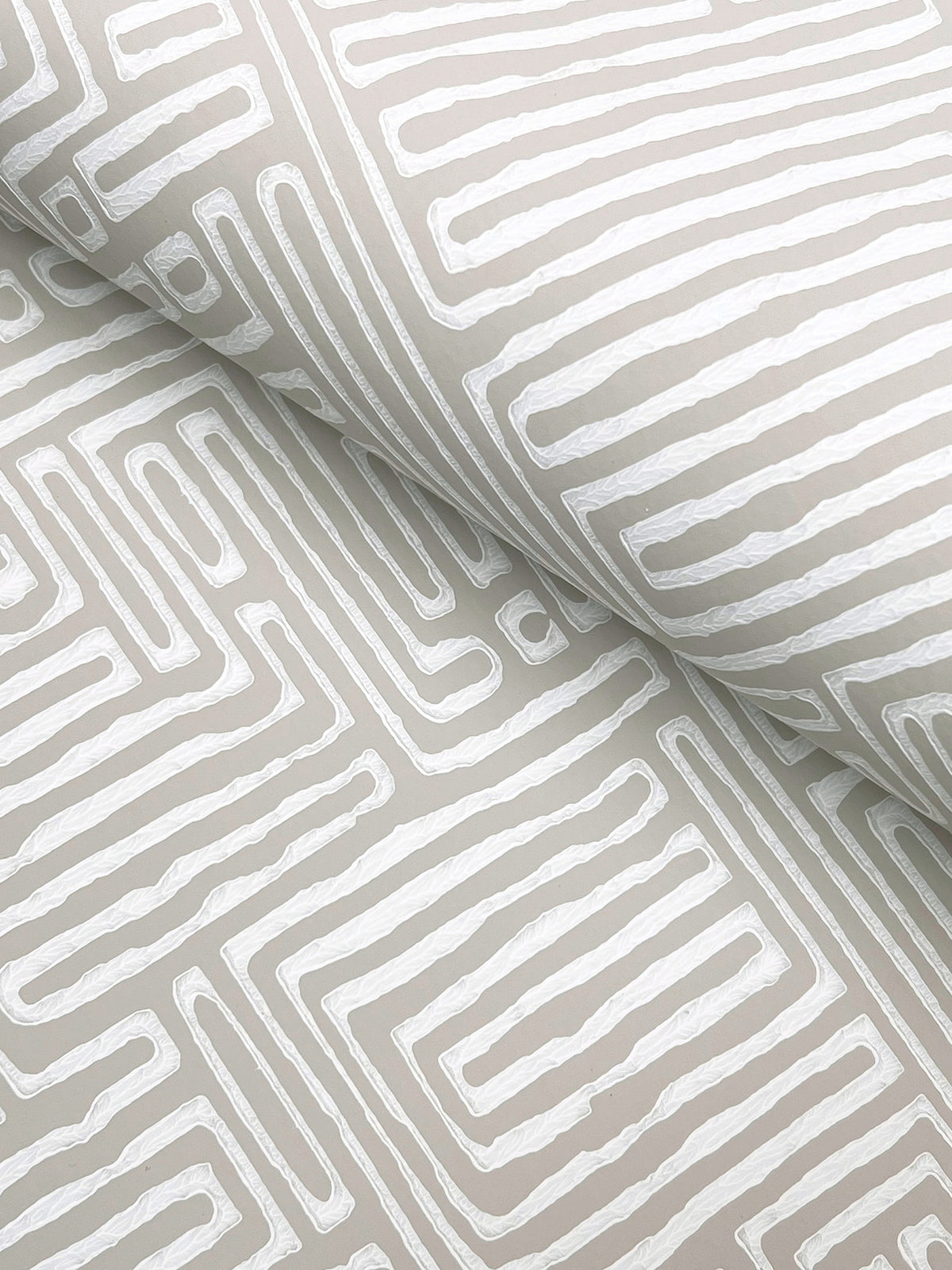 MX9685-peel-and-stick-wallpaper-detail-closeup