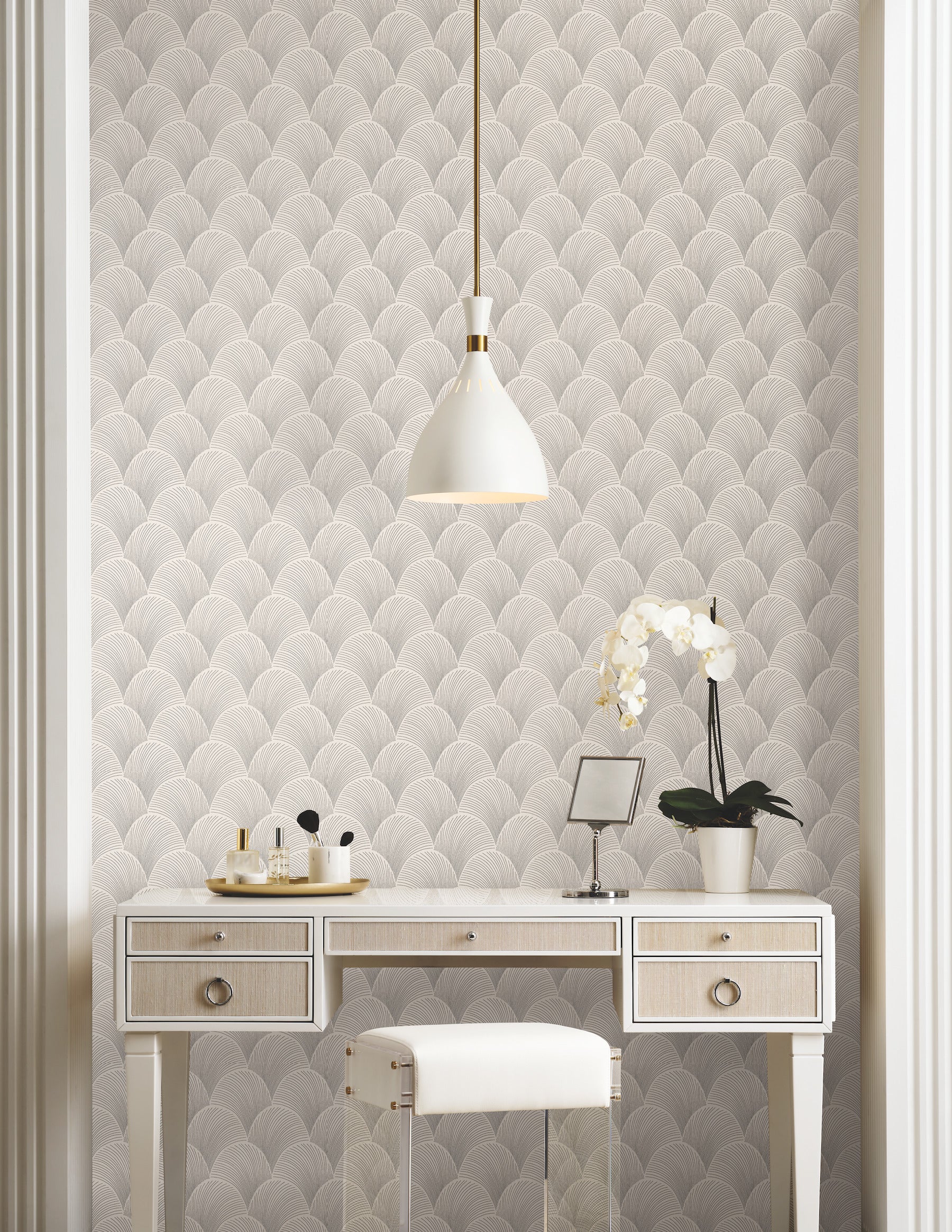 Metallic Scallop Wallpaper Wallpaper Candice Olson   