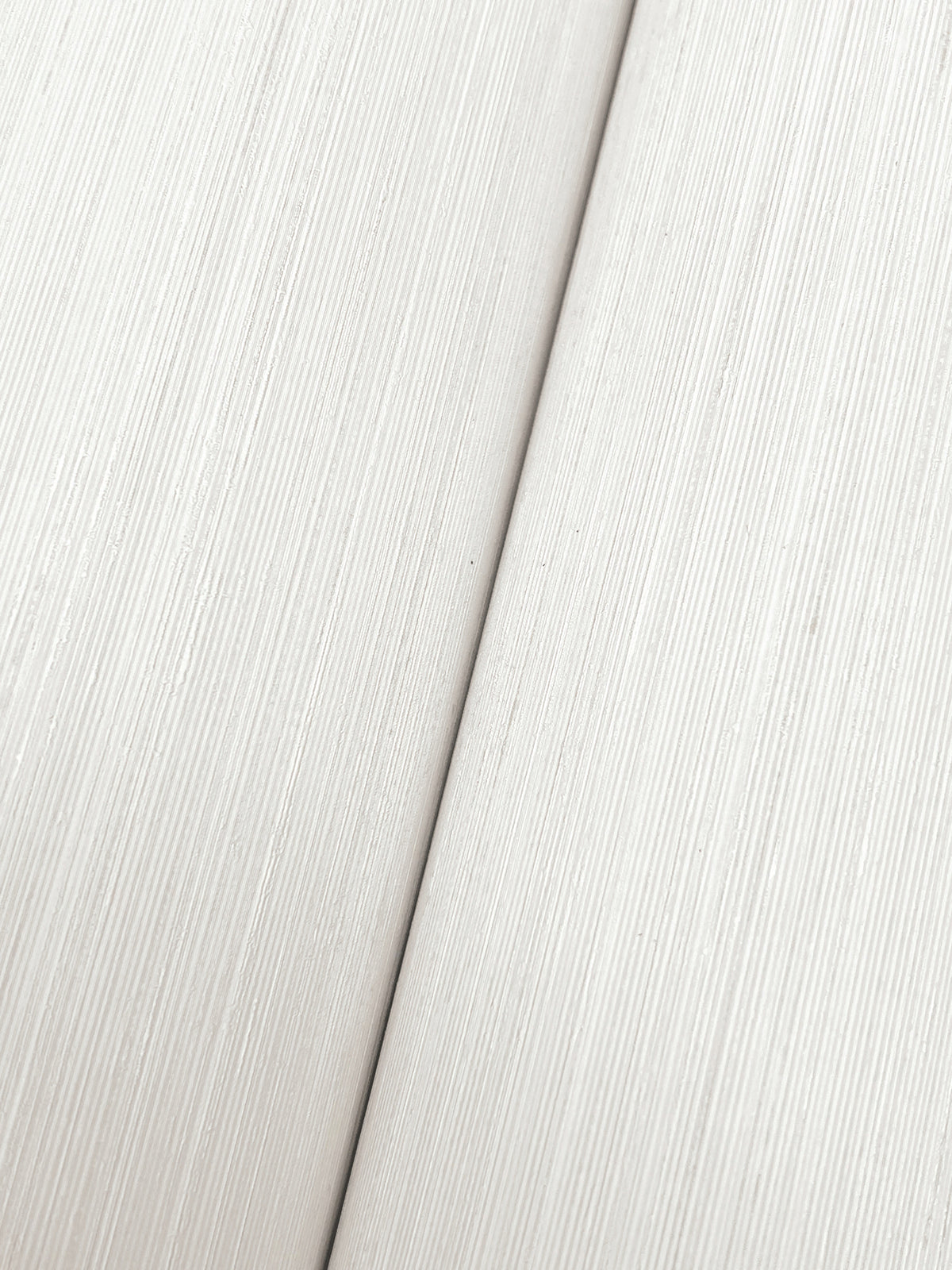 NT6202N-peel-and-stick-wallpaper-detail-closeup