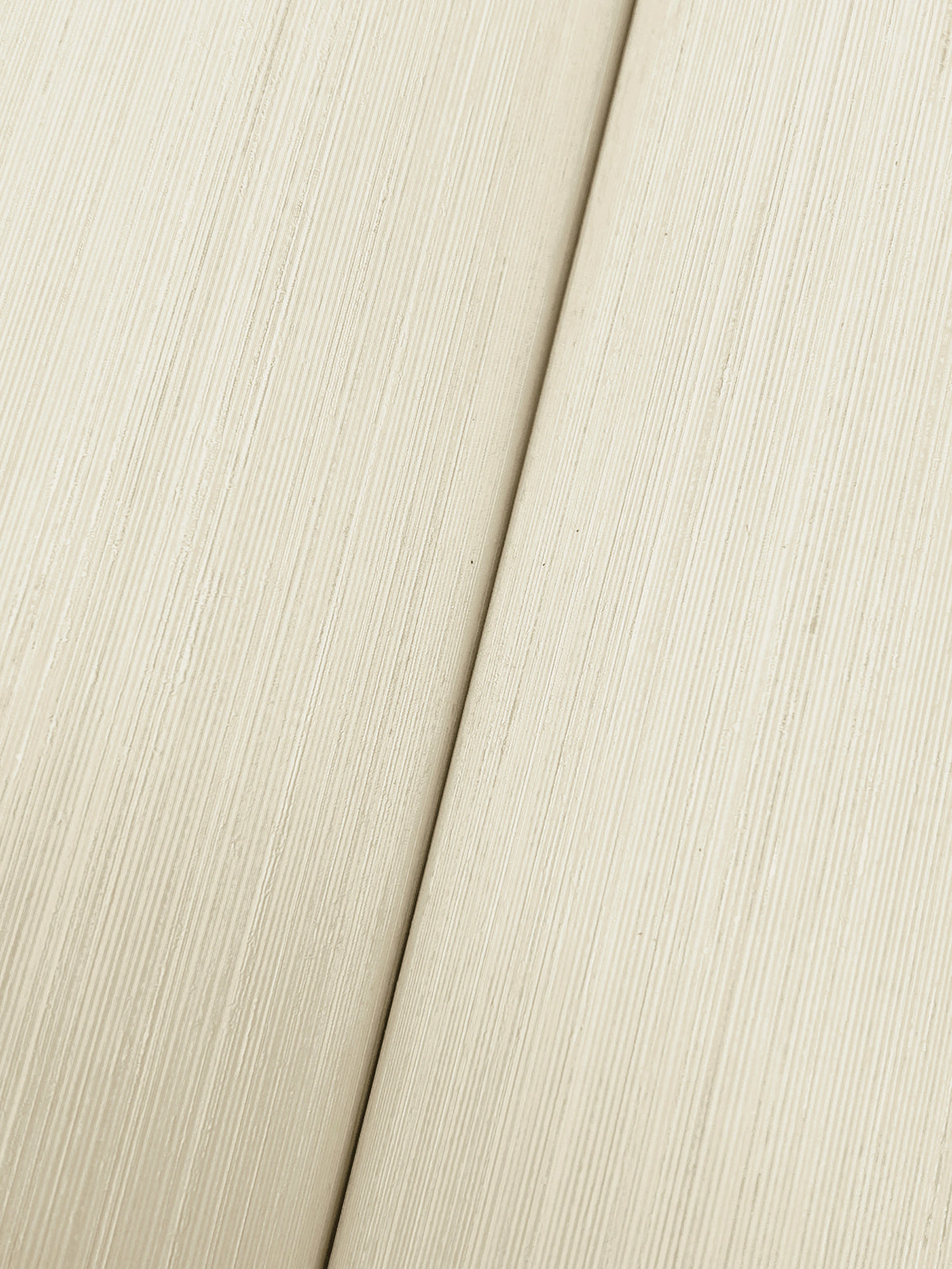 NT6206N-peel-and-stick-wallpaper-detail-closeup