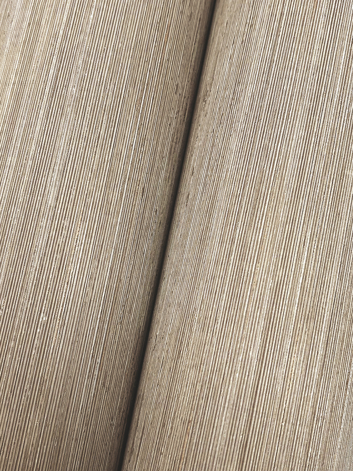 NT6207N-peel-and-stick-wallpaper-detail-closeup