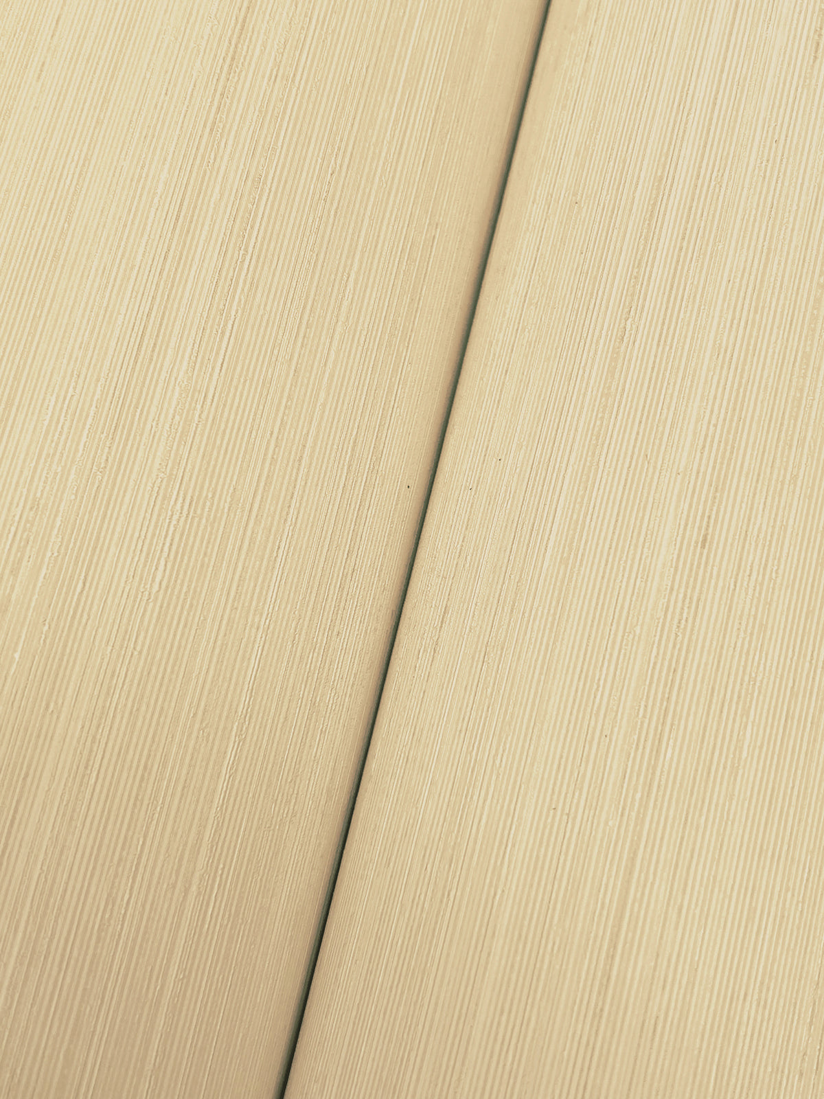 NT6209N-peel-and-stick-wallpaper-detail-closeup