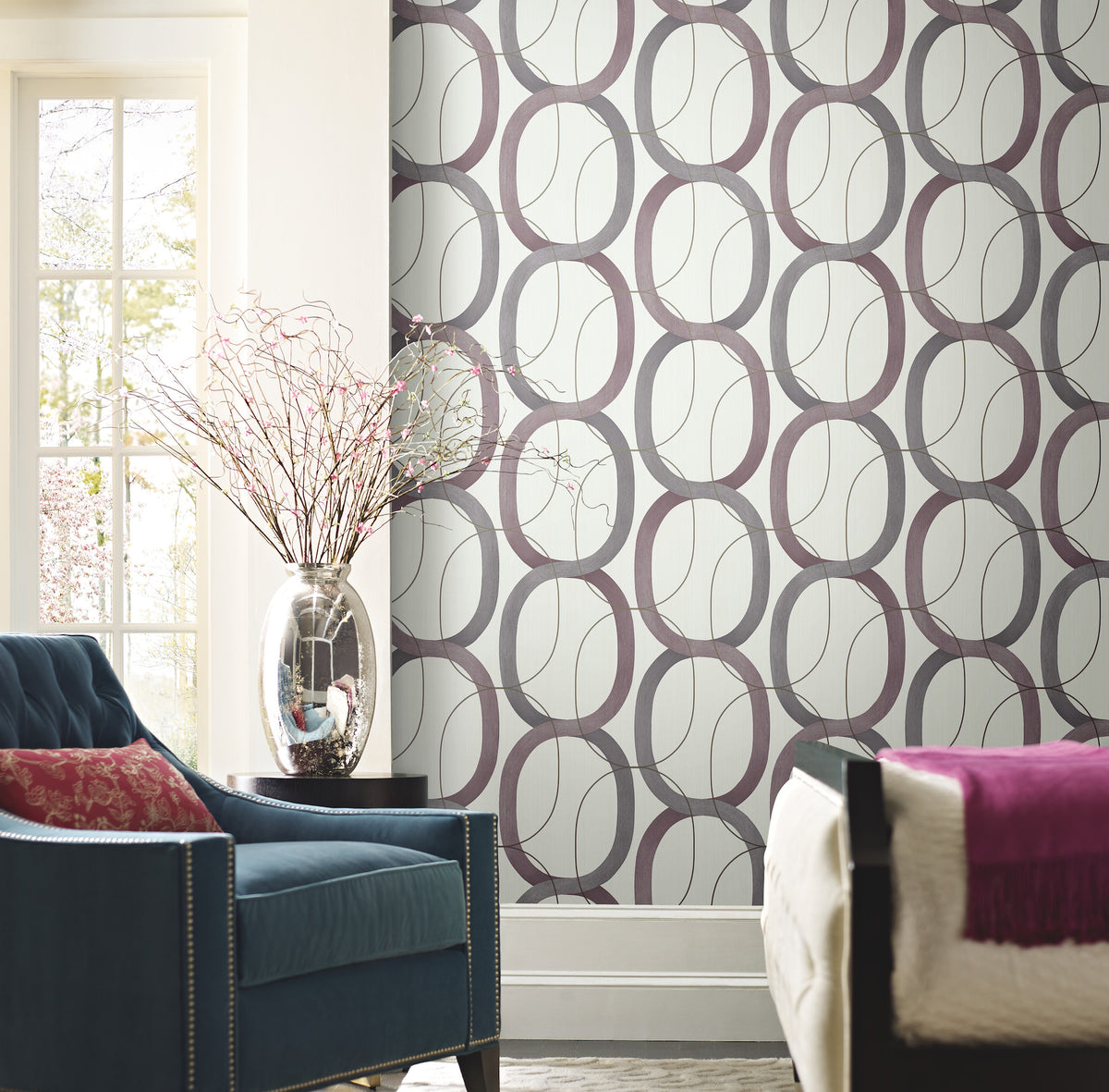 Candice Olson Interlock Wallpaper featuring a repeating pattern of overlapping dark purple and gray interlocking circles on a light background.
