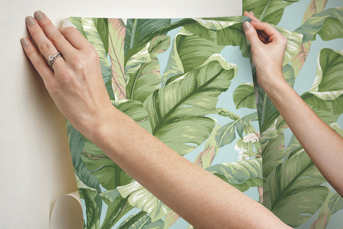 PSW1036RL-peel-and-stick-wallpaper-stick-application-step
