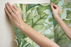 PSW1036RL-peel-and-stick-wallpaper-stick-application-step