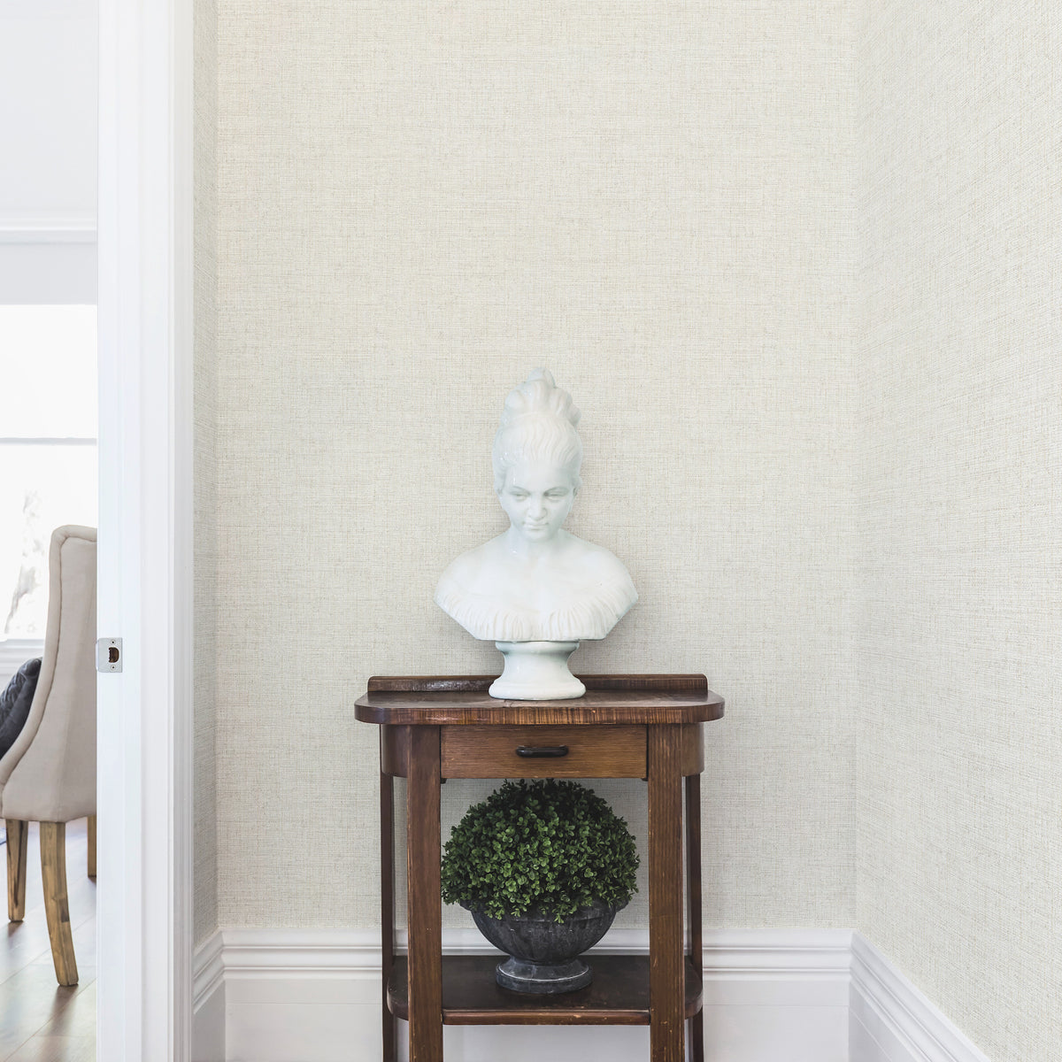 PSW1041RL-peel-and-stick-wallpaper-room-scene-detail-closeup