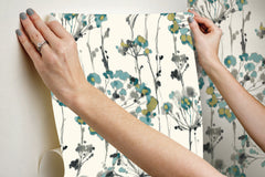 PSW1096RL-peel-and-stick-wallpaper-stick-application-step