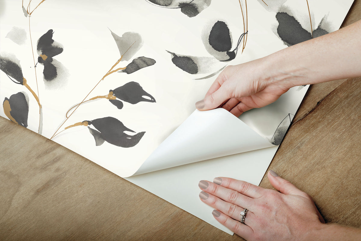 PSW1103RL-peel-and-stick-wallpaper-peel-application-step