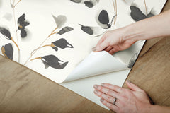 PSW1103RL-peel-and-stick-wallpaper-peel-application-step