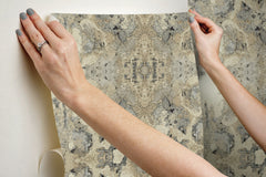 PSW1107RL-peel-and-stick-wallpaper-stick-application-step