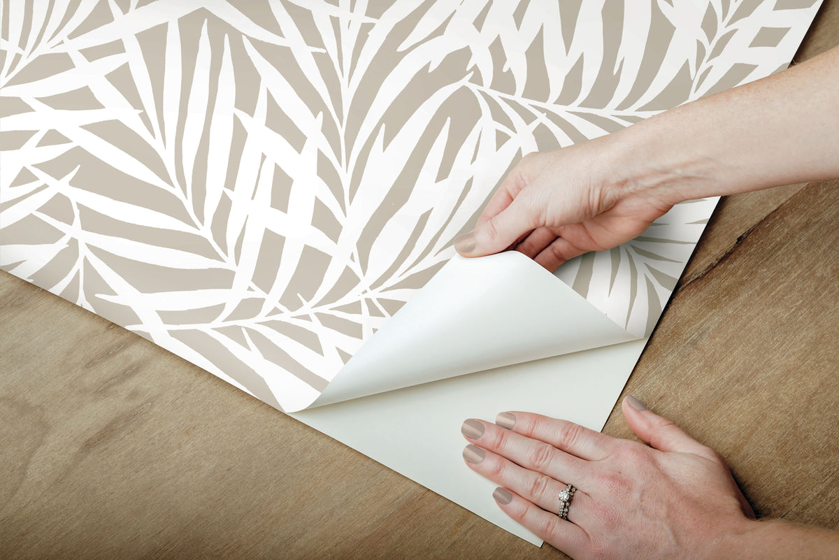 PSW1147RL-peel-and-stick-wallpaper-peel-application-step