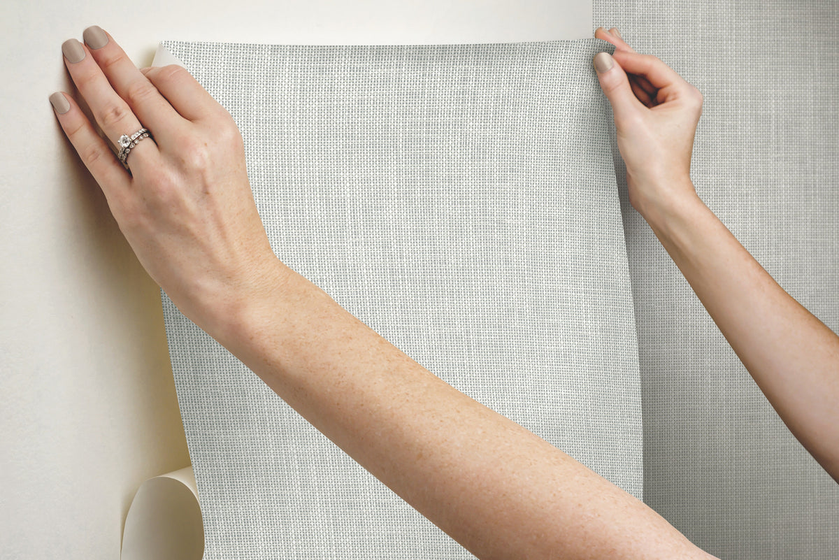 PSW1283RL-peel-and-stick-wallpaper-stick-application-step