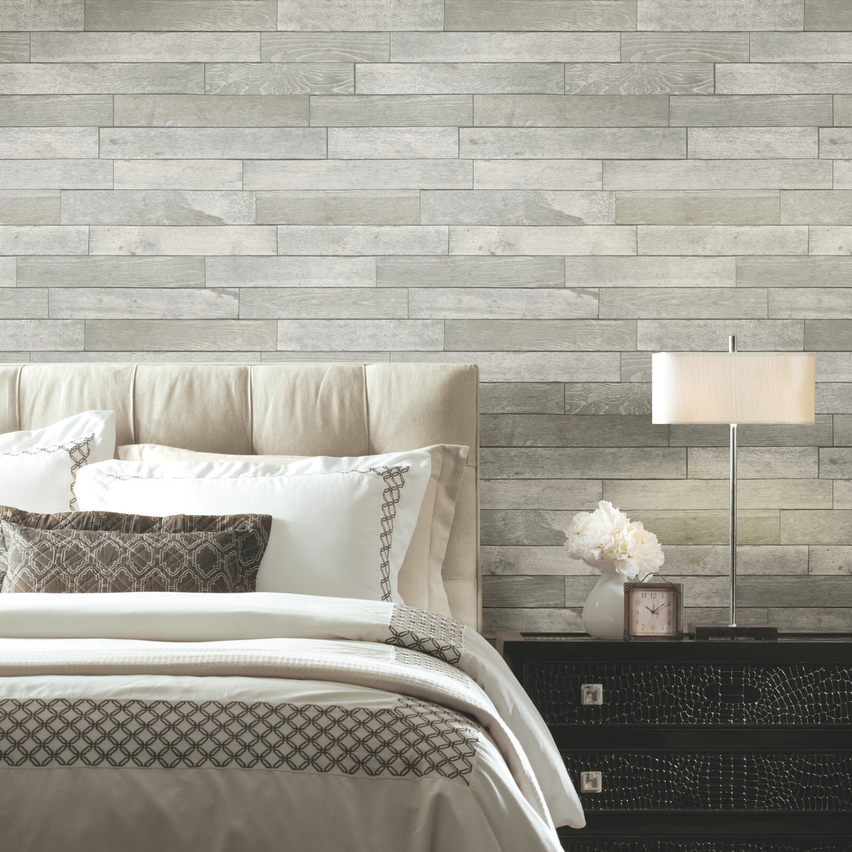 PSW1295RL-peel-and-stick-wallpaper-room-scene-detail-closeup