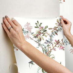 PSW1366RL-peel-and-stick-wallpaper-stick-application-step