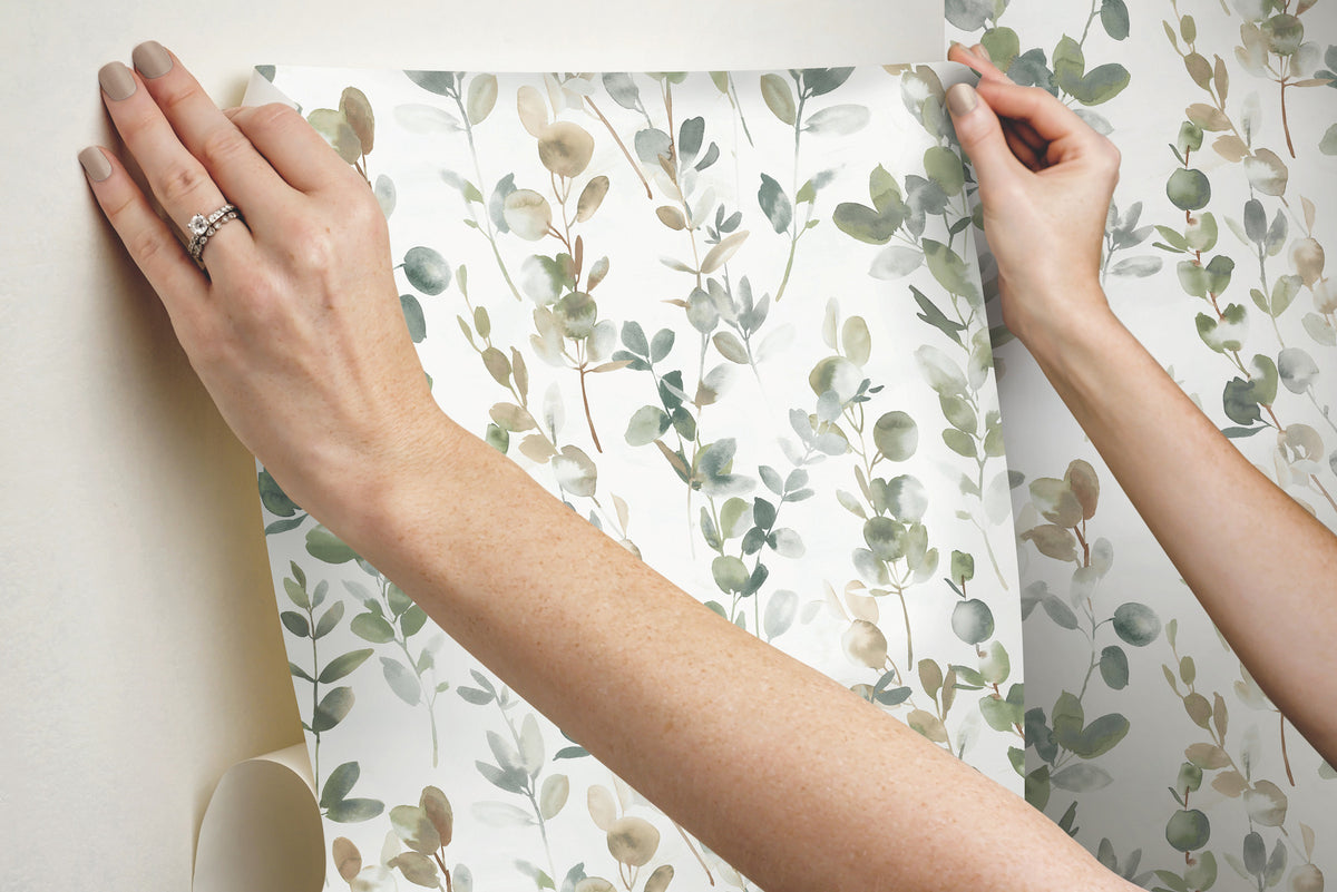 PSW1430RL-peel-and-stick-wallpaper-stick-application-step