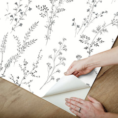 PSW1522RL-peel-and-stick-wallpaper-peel-application-step
