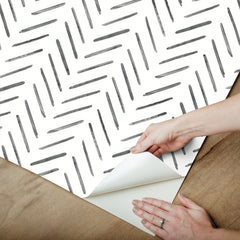 PSW1525RL-peel-and-stick-wallpaper-peel-application-step