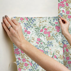PSW1545RL-peel-and-stick-wallpaper-stick-application-step