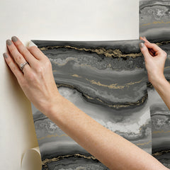 PSW1561RL-peel-and-stick-wallpaper-stick-application-step