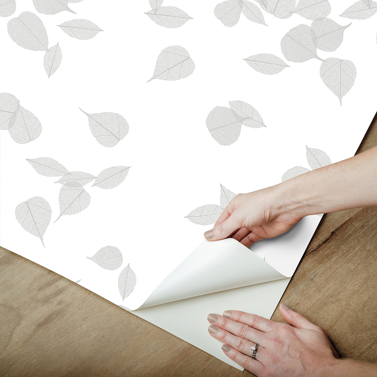 PSW1562RL-peel-and-stick-wallpaper-peel-application-step
