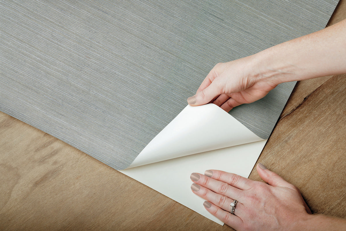 PSW1590RL-peel-and-stick-wallpaper-peel-application-step