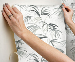 PSW1611RL-peel-and-stick-wallpaper-stick-application-step