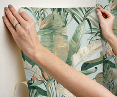 PSW1613RL-peel-and-stick-wallpaper-stick-application-step