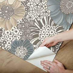 PSW1639RL-peel-and-stick-wallpaper-peel-application-step