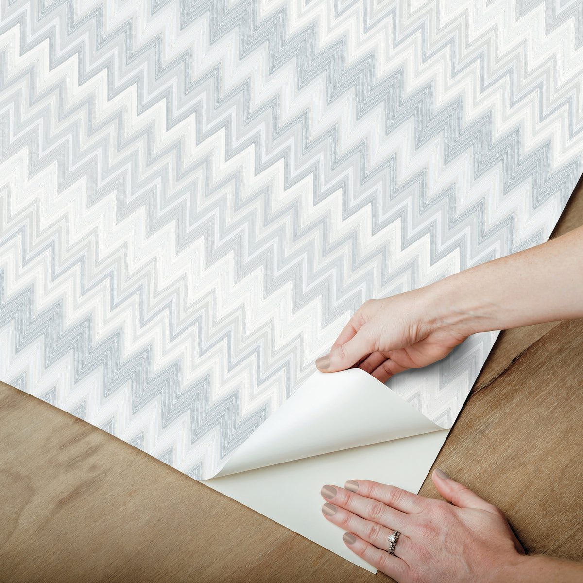PSW1640RL-peel-and-stick-wallpaper-peel-application-step