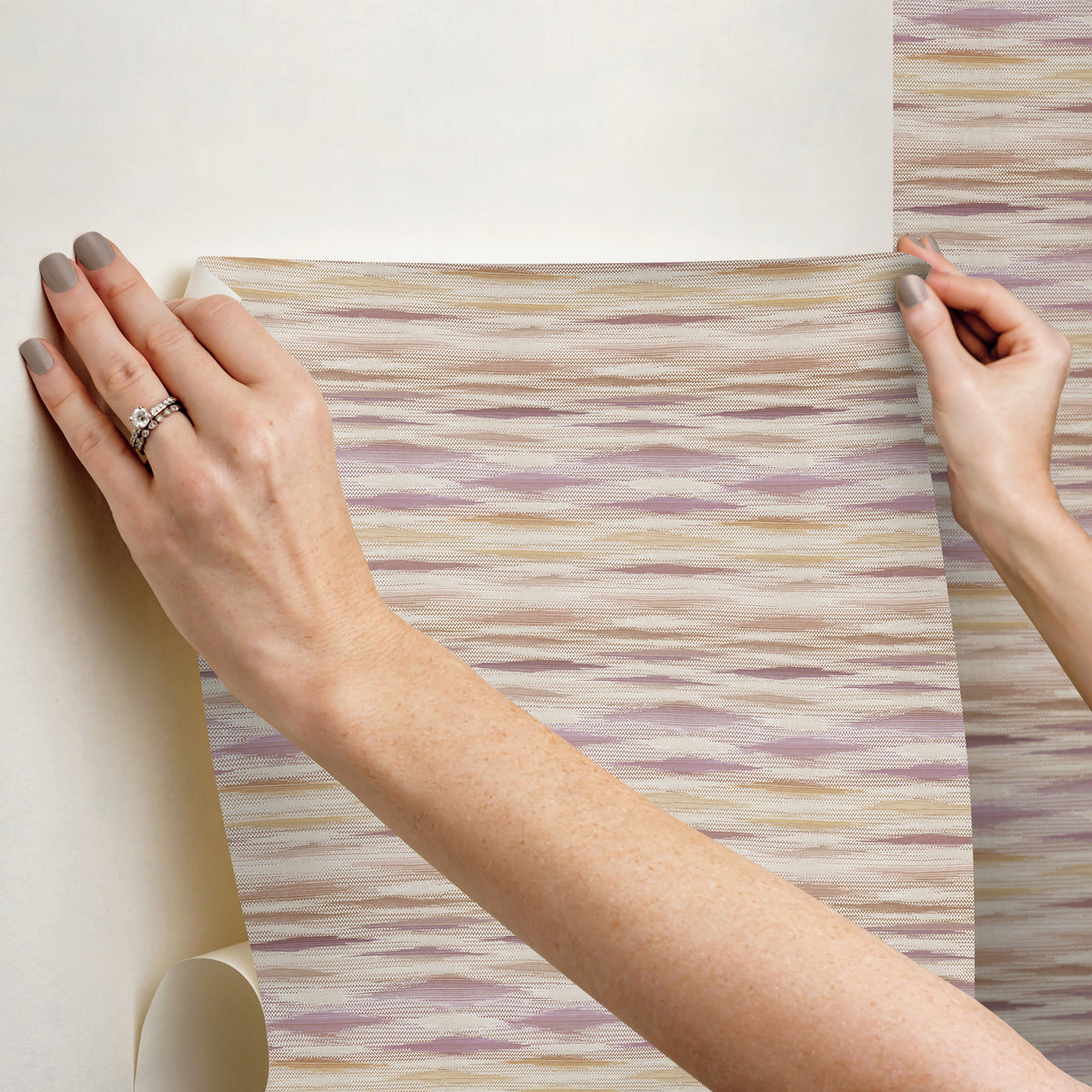 PSW1648RL-peel-and-stick-wallpaper-stick-application-step