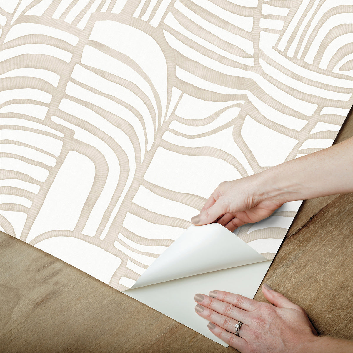 PSW1658RL-peel-and-stick-wallpaper-peel-application-step