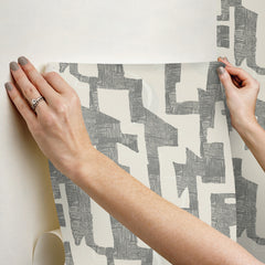 PSW1669RL-peel-and-stick-wallpaper-stick-application-step