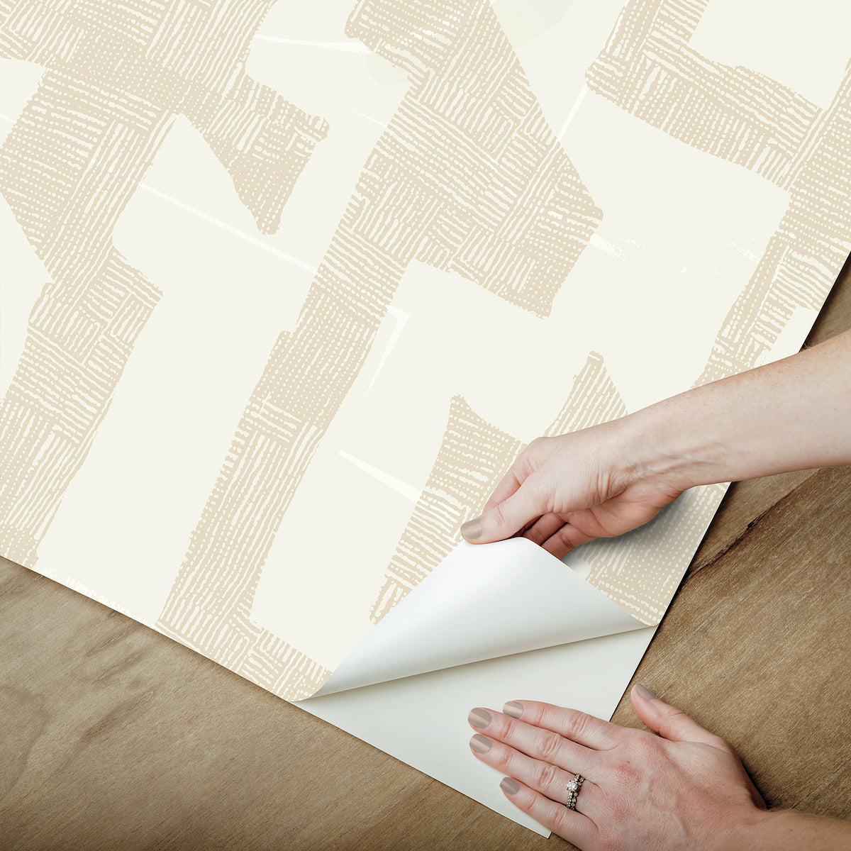 PSW1670RL-peel-and-stick-wallpaper-peel-application-step