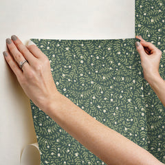 PSW1674RL-peel-and-stick-wallpaper-stick-application-step