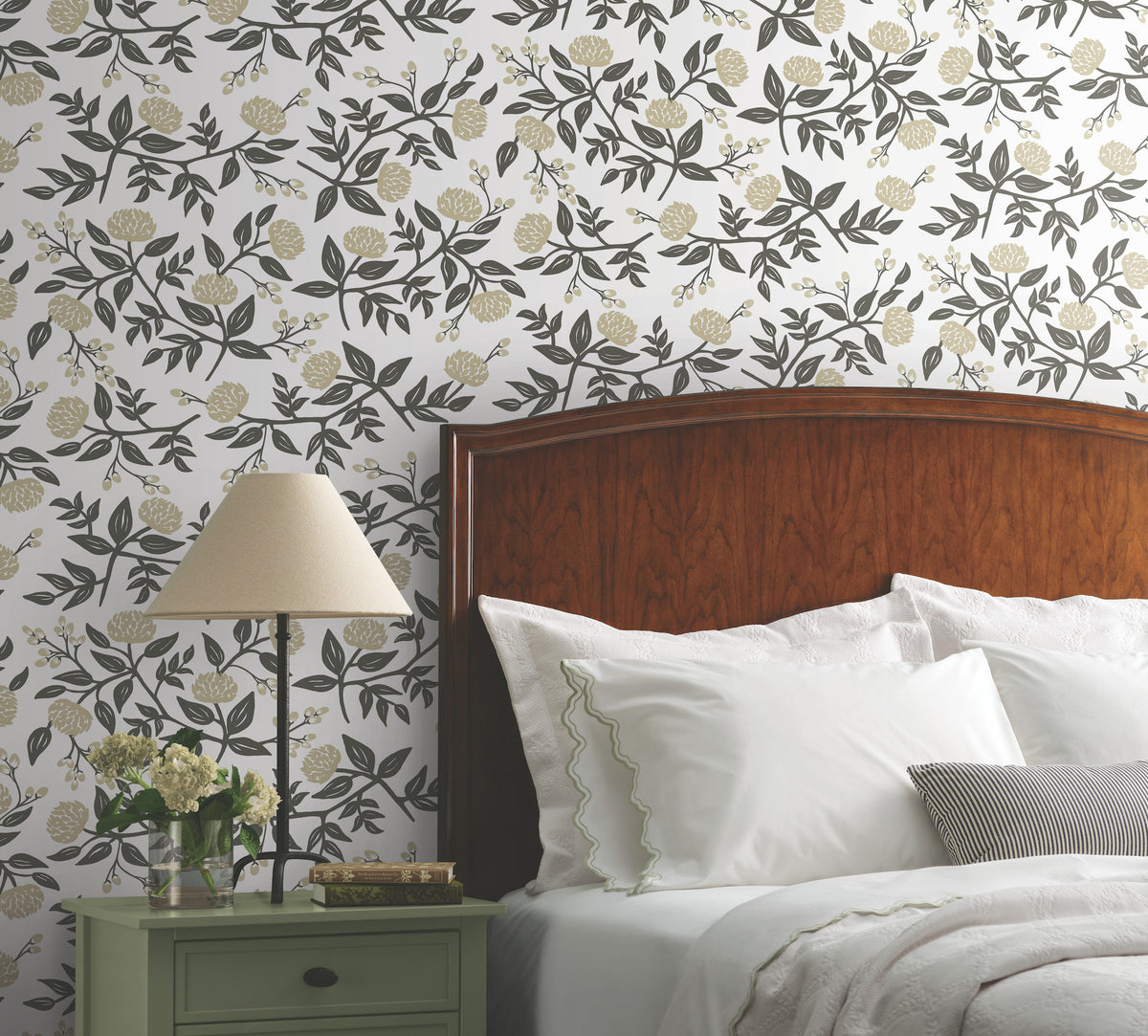 PSW1686RL-peel-and-stick-wallpaper-room-scene