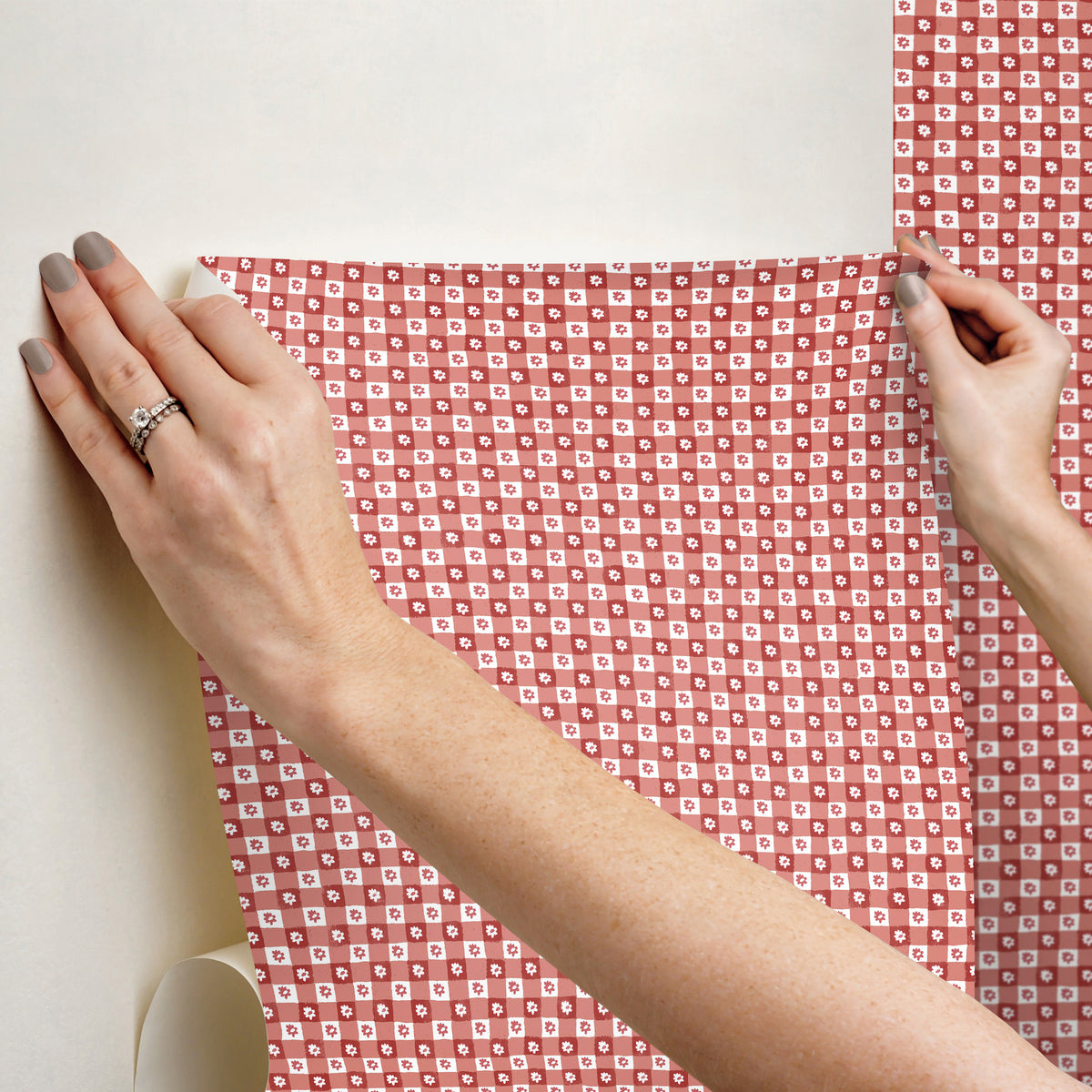 PSW1691RL-peel-and-stick-wallpaper-stick-application-step