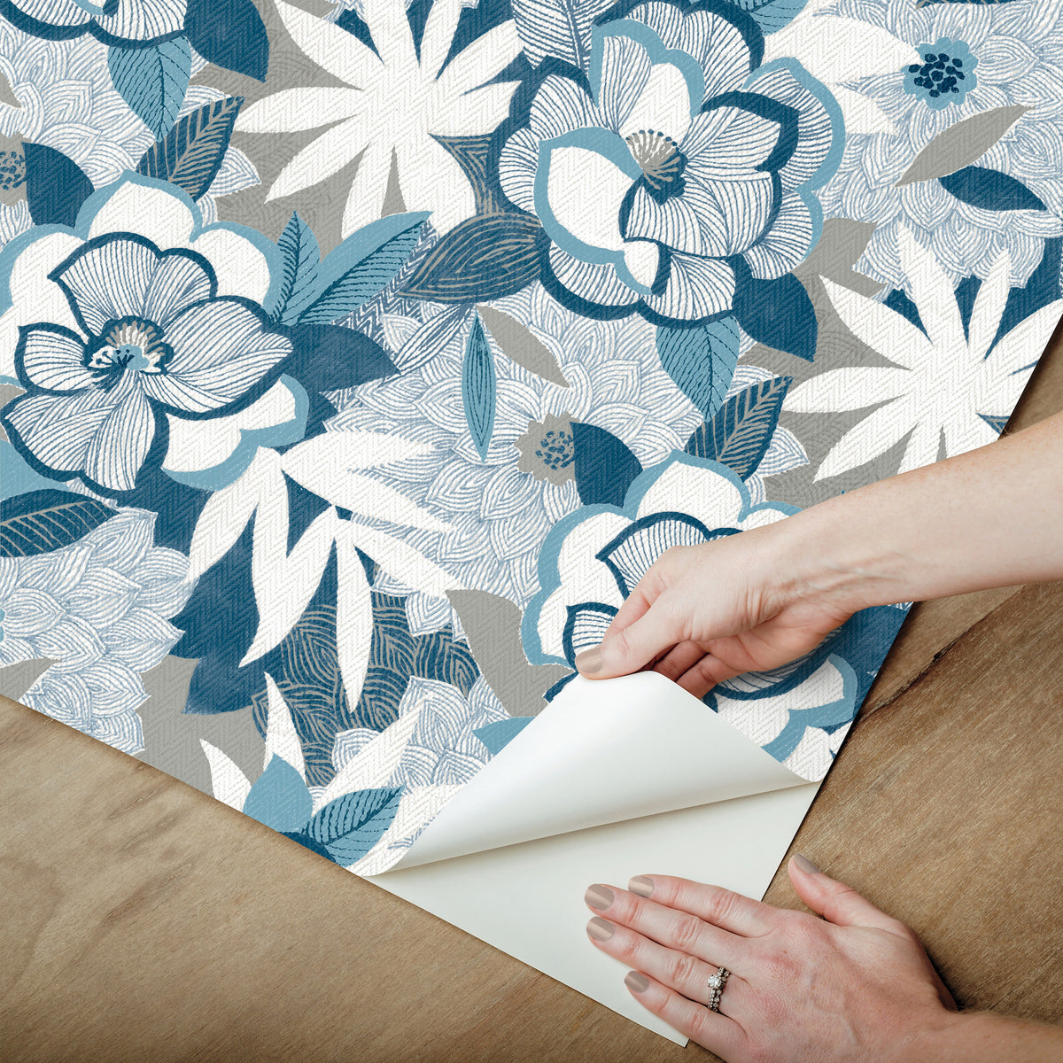 PSW1699RL-peel-and-stick-wallpaper-peel-application-step
