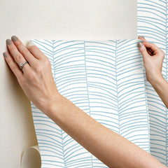 PSW1703RL-peel-and-stick-wallpaper-stick-application-step