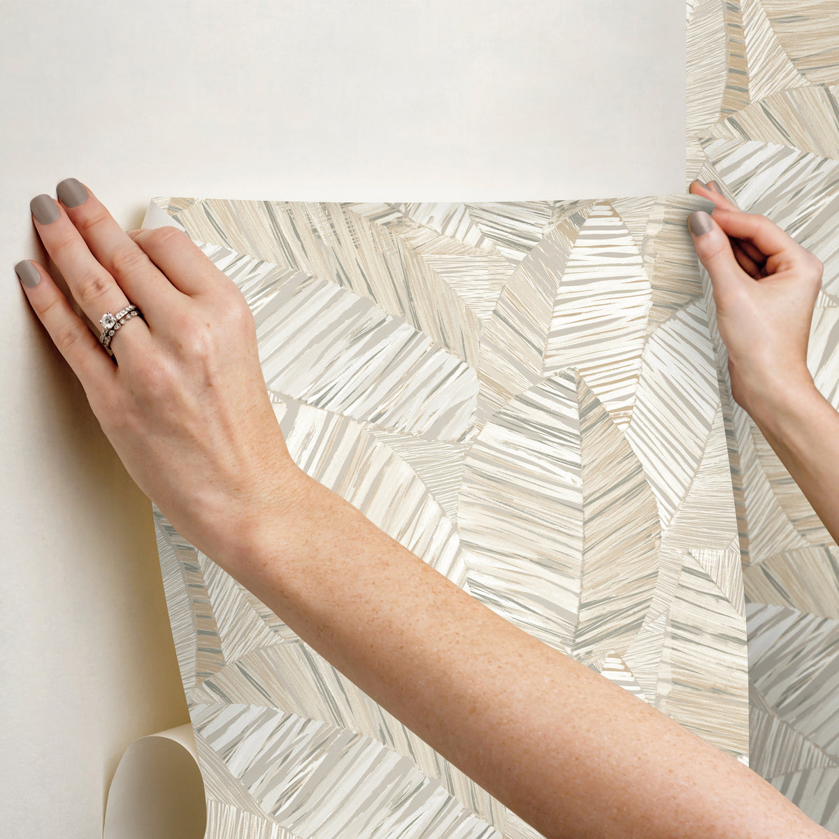 PSW1705RL-peel-and-stick-wallpaper-stick-application-step