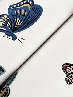 RF7411-peel-and-stick-wallpaper-detail-closeup