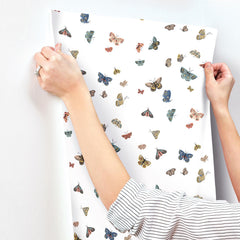 RF7411-peel-and-stick-wallpaper-stick-application-step