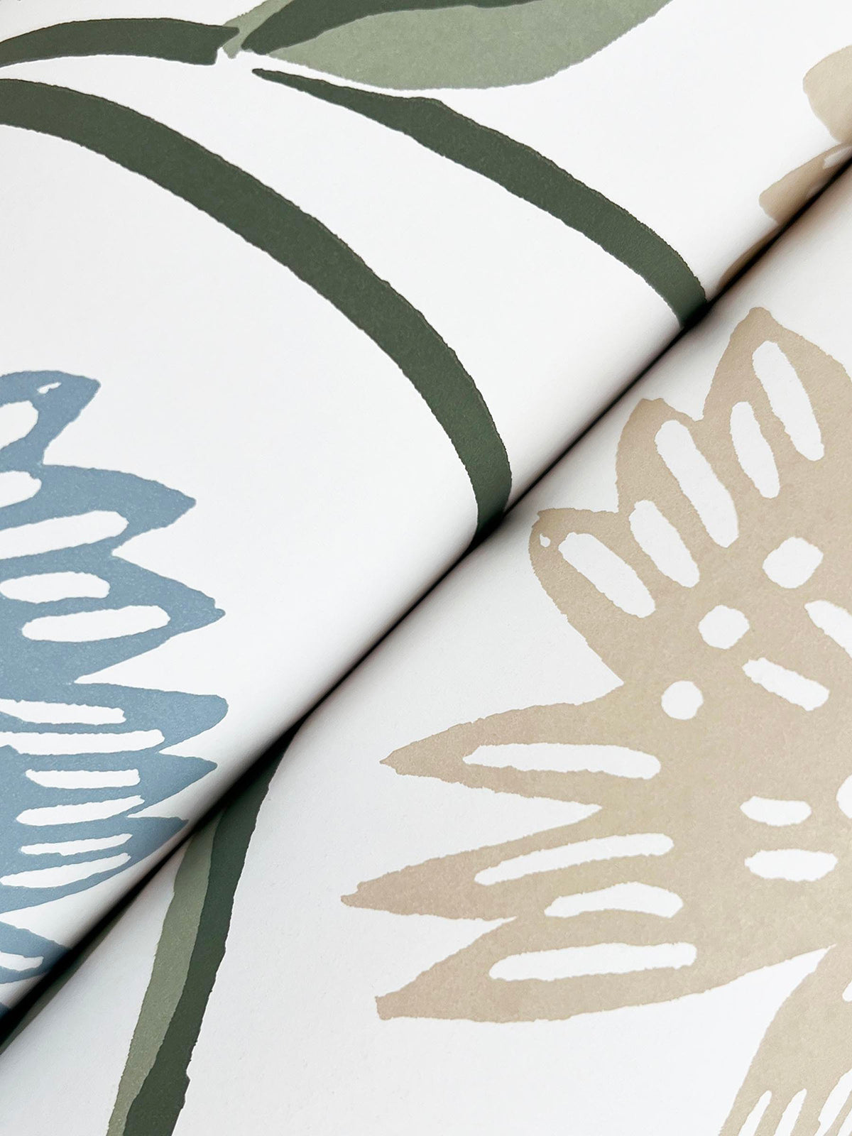 RF7431-peel-and-stick-wallpaper-detail-closeup