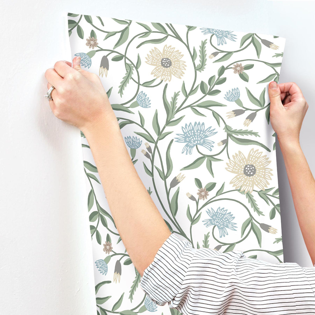 RF7431-peel-and-stick-wallpaper-stick-application-step